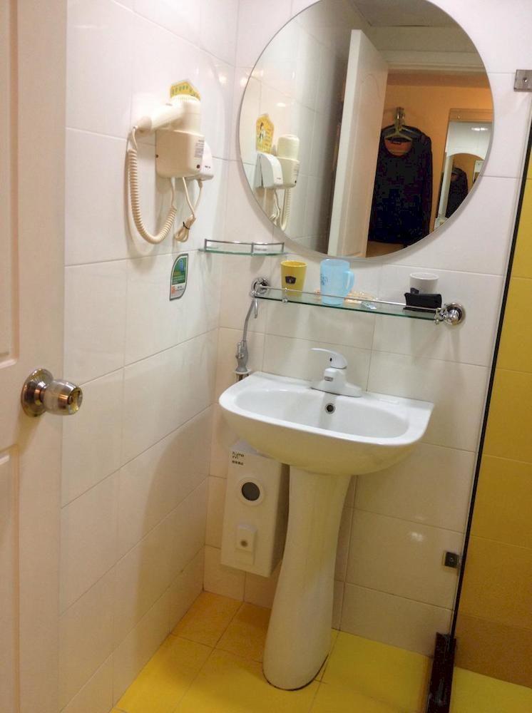 Home Inn Guangzhou Middle Jiefang Road Gongyuanqian Metro Station Canton Esterno foto