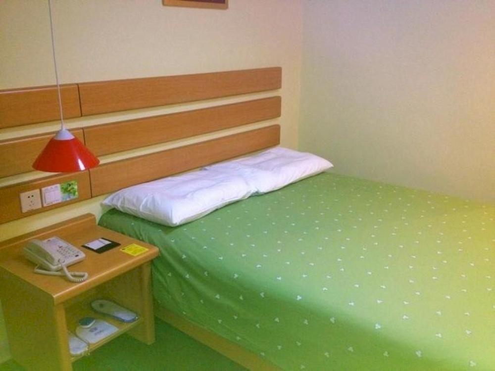 Home Inn Guangzhou Middle Jiefang Road Gongyuanqian Metro Station Canton Esterno foto